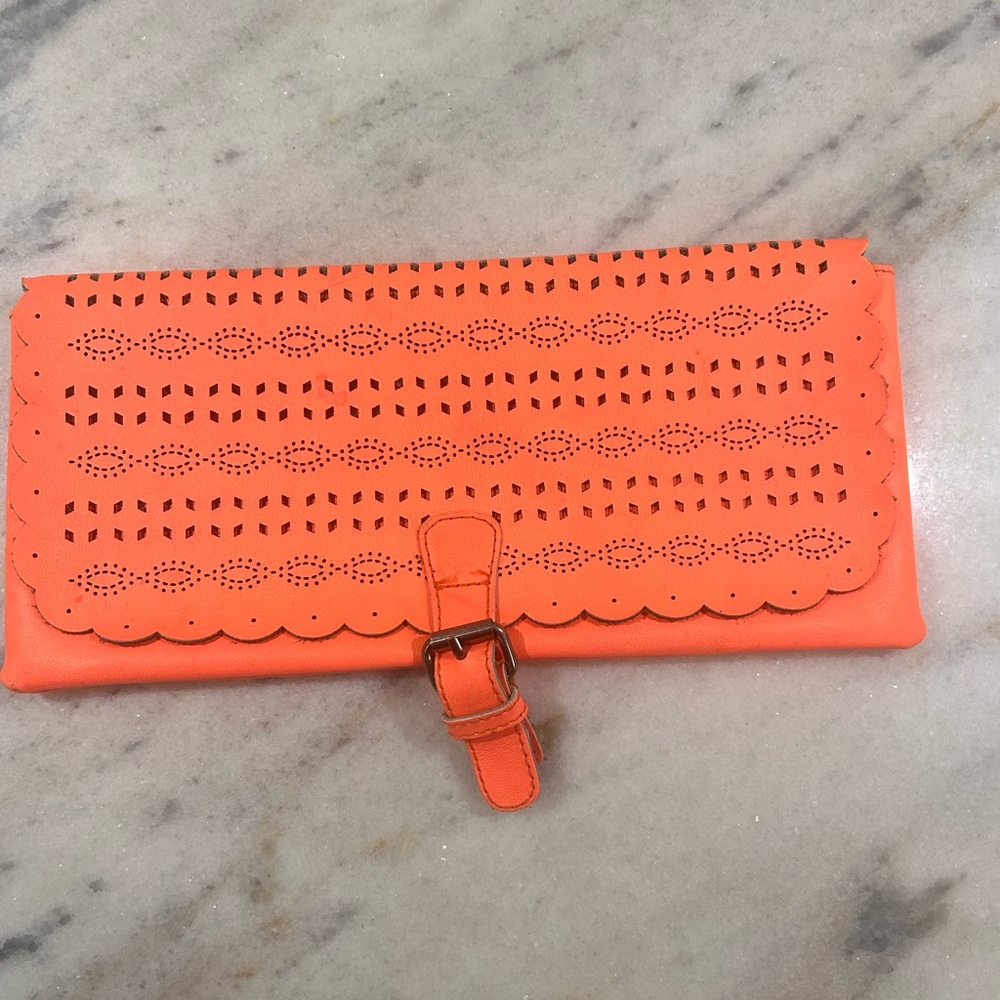 Women’s Clutch